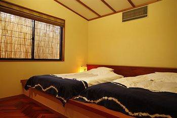 Choraku Ryokan Кобе Екстериор снимка